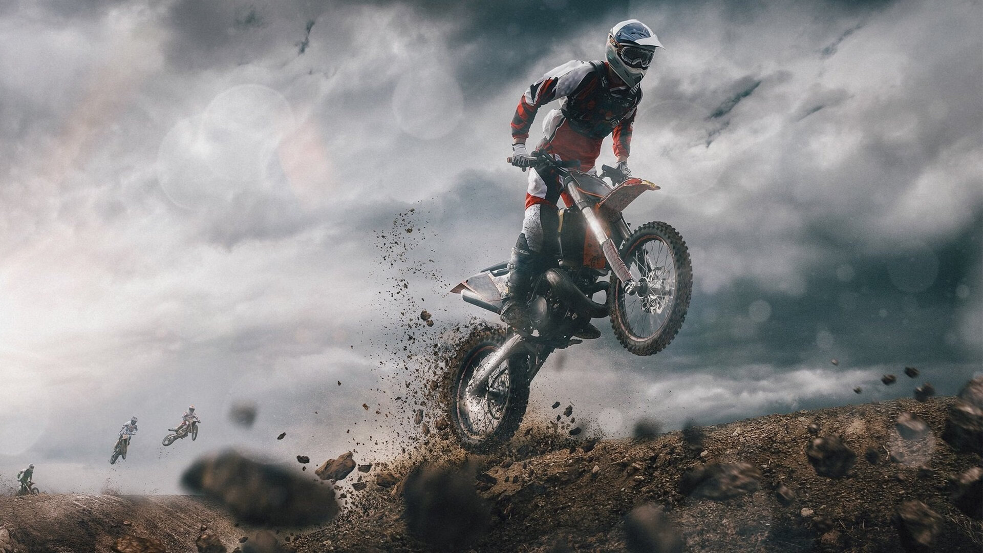 凯尔特人新赛季首次全队合练顺利进行，凯尔特人队友